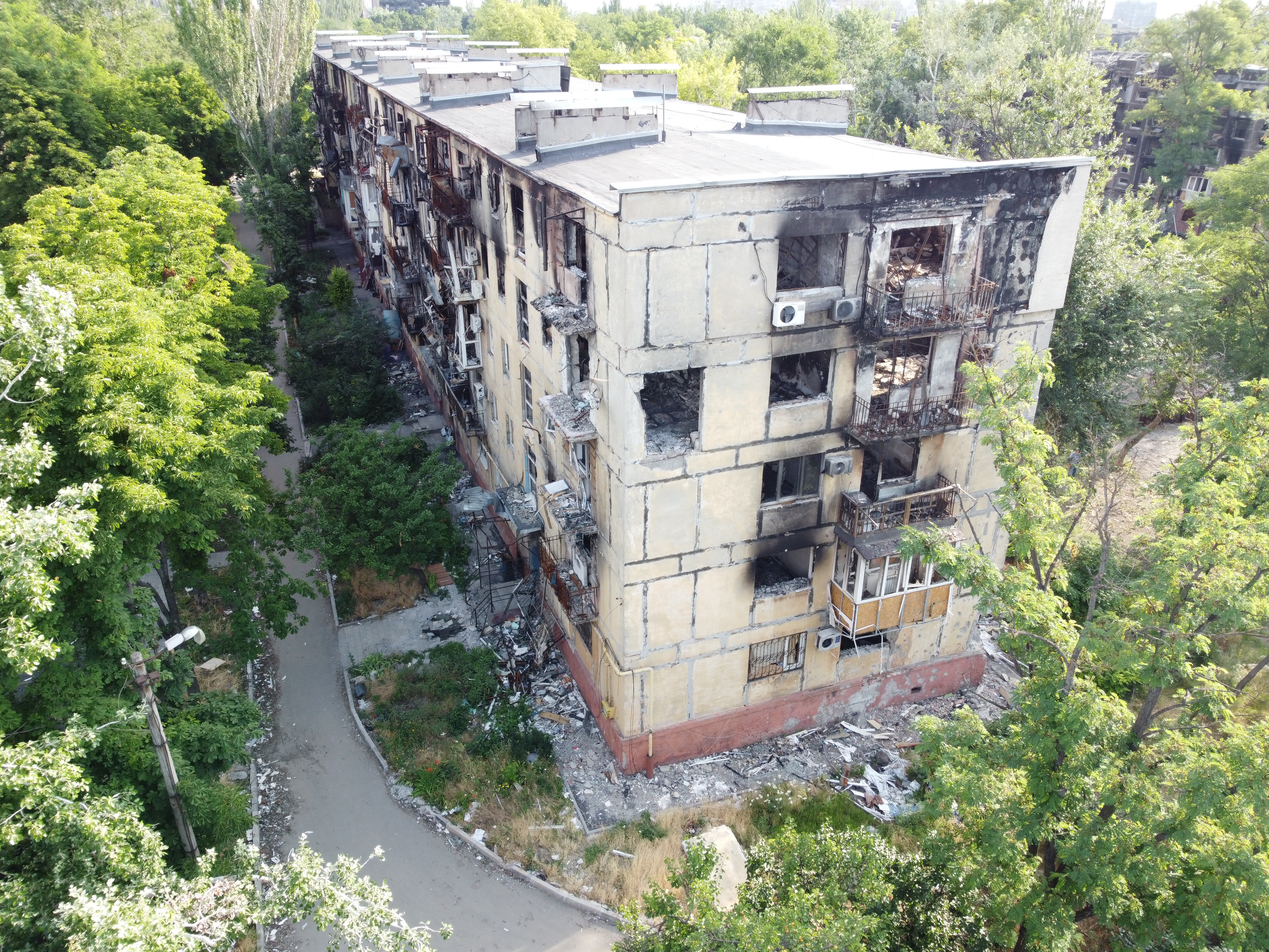 Липецкая область восстанавливает многоэтажки в Мариуполе  (Мариуполь24)